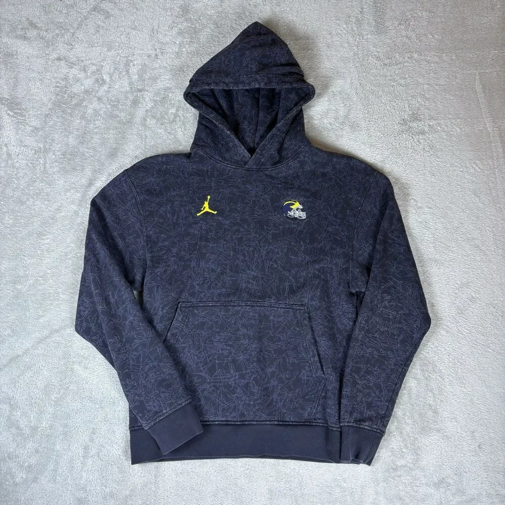 Jordan Men's‎ Small Michigan Wolverines Pullover Hoodie Sweater DR0278-426